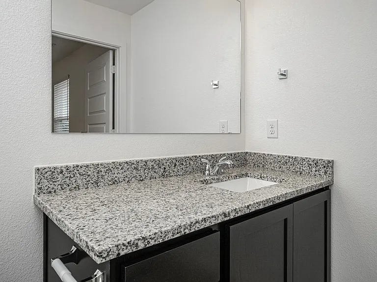 1250 Croft Ln — Photo 63