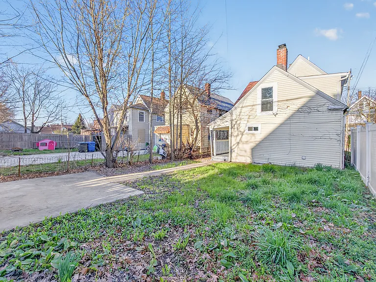 1566 Winchester Ave — Photo 36