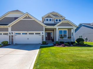 9195 Green Meadow Dr, Cedar Lake, IN