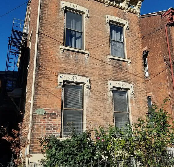 711 Philadelphia St #2 — Photo 1