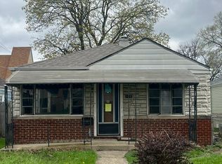 132 Geneva Ave, Bellwood, IL