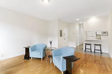 Rented by Cooper & Cooper Real Estate