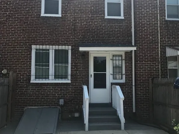 2869 Republic Rd, Camden, NJ 08104