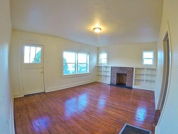 5th image of 2205 E Yandell Dr #A&b