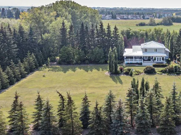 5218 E 57th St, Stettler, AB T0C 2L2