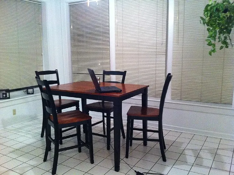 5389 Pershing Ave #C — Photo 10