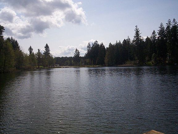 3rd image of 2206 Lake Drive Kp S