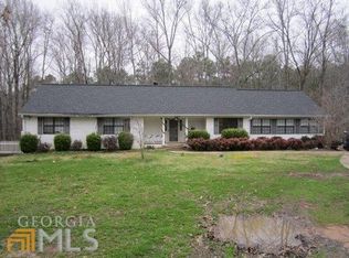 17 Glen Cannon Trl, Newnan, GA 30265