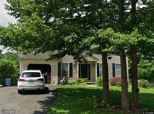 116 Live Oak Dr, Quakertown, PA