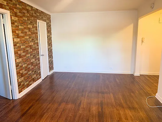 Rented by Showcase Realty | media 8