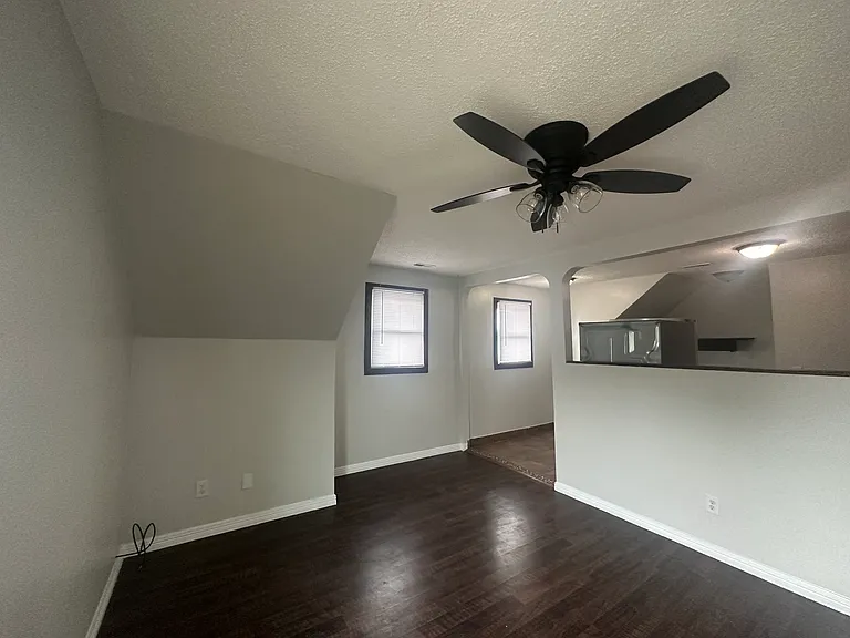 2607 Adams Ave #1 — Photo 2