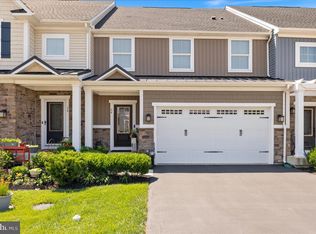 34 Griffin Way, Yardley, PA 19067