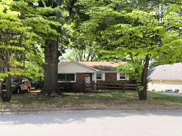 2110 Hunter St, Greensboro, NC 27401