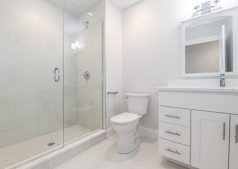 Guest bathroom - across from Bedroom 3