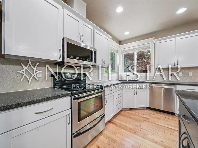 16550 Oaktree Ter — Photo 10