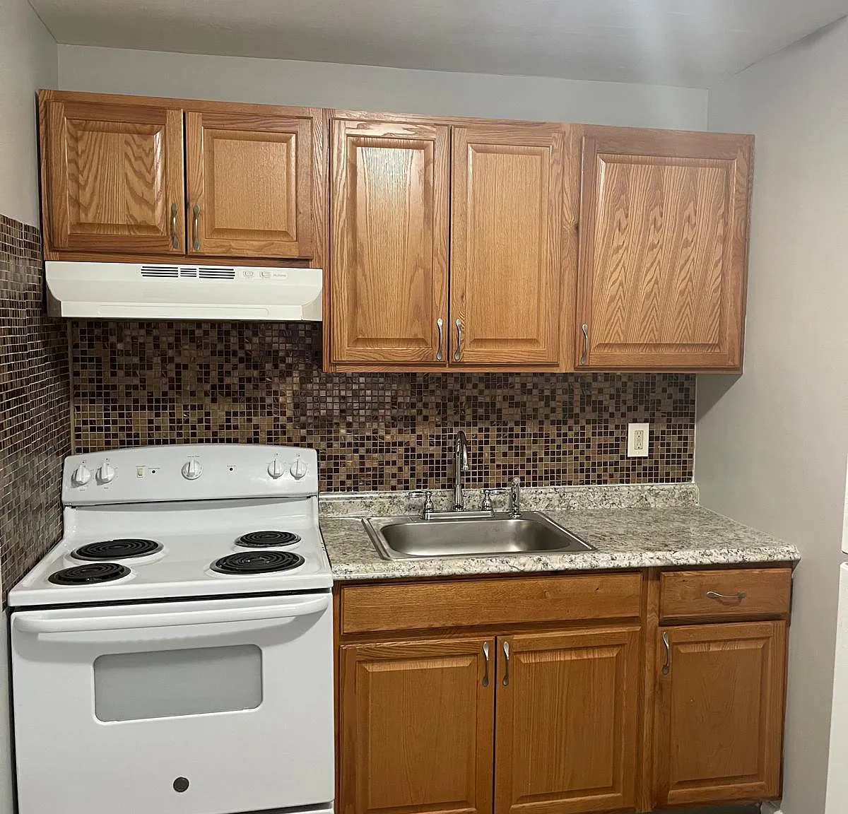1 bed, $1,150 — Photo 2