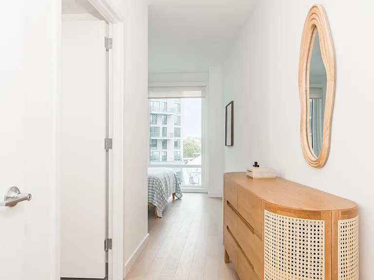 975 Nostrand Ave #205 — Photo 7