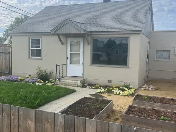 107 E 5th St, Emmett, ID 83617