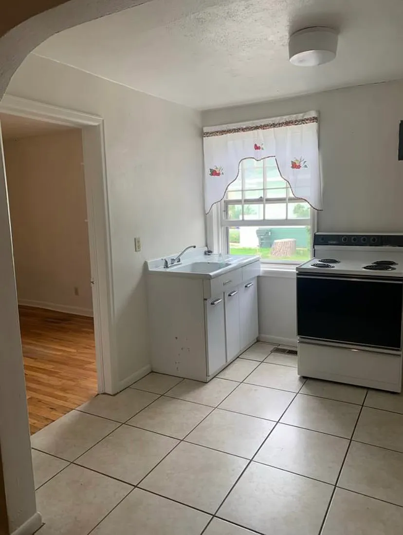 6139 Roley St — Photo 3