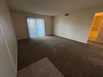 2 bed, 2.0 bath, 1200 sqft, $1,125 — Photo 2