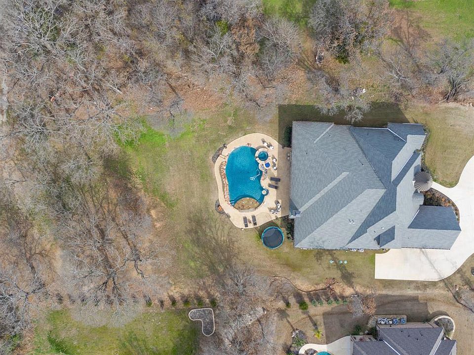 1st image of 6900 Hickory Hill Cir