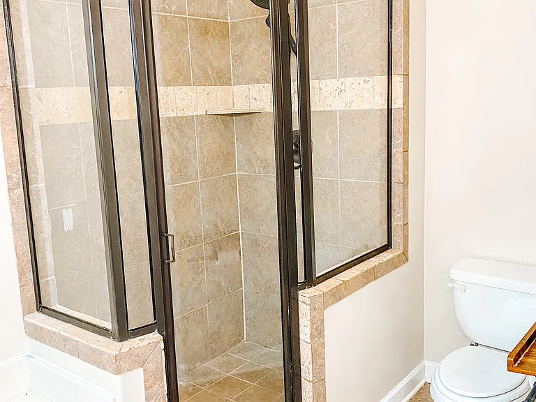 975 Crayton Ridge Dr — Photo 11