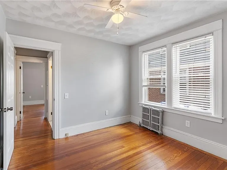 153 Irving Ave — Photo 12