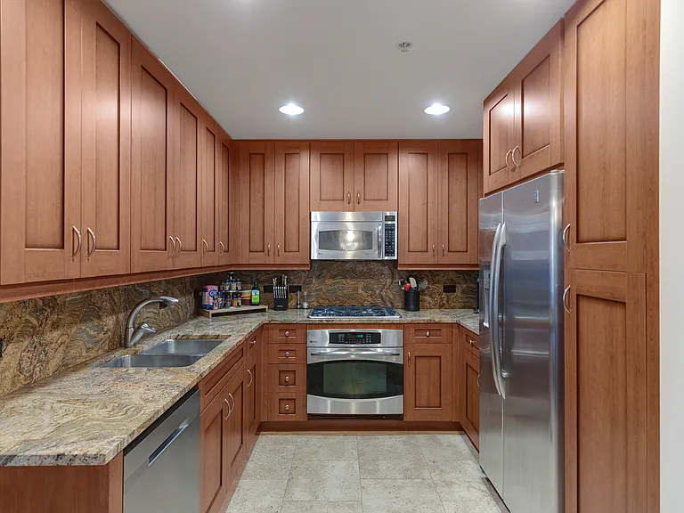 7161 E Rancho Vista Dr #4003 — Photo 12