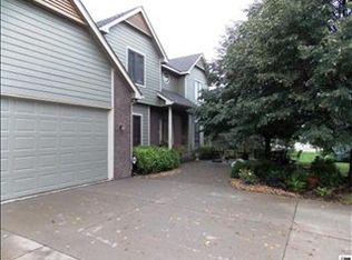 3934 SW Friar Rd, Topeka, KS 66610