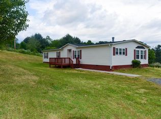 617 Kelly Hunter Rd, Marshall, NC 28753