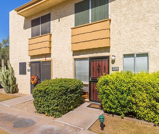 2nd image of 4630 N 68th St Unit 229