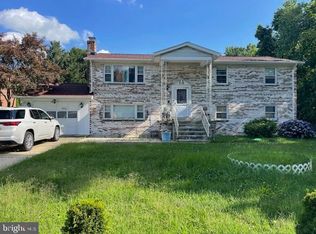 6111 Bradley Ln, Clinton, MD 20735