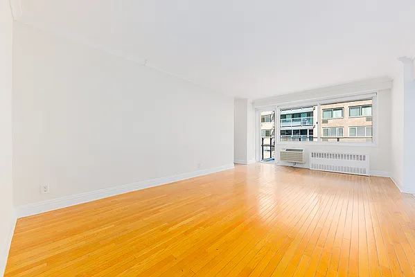 Rented by A&E Real Estate Management | media 11