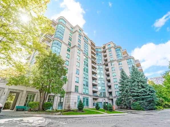 1 Emerald Ln Penthouse 105, Vaughan, ON L4J 8N2