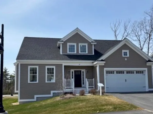 35 The Cliffs at Evergreen, Evergreen Drive #35, Auburn, NH 03032