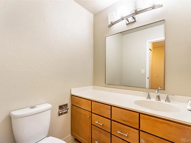1625 Larimer St #1604 — Photo 7