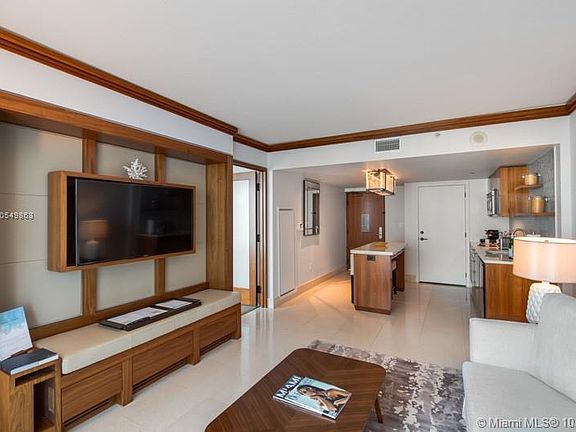 4th image of 6801 Collins Ave #1011