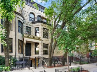 21 E Division St UNIT G, Chicago, IL 60610