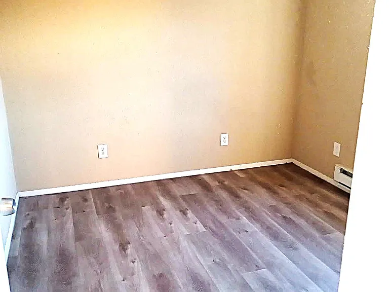 41 Railroad Ave #1 — Photo 7