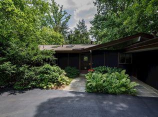 6214 Massachusetts Ave, Bethesda, MD 20816