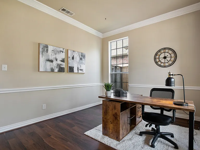 7912 Caribia Ct — Photo 30