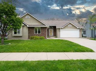 42 Rita Lyn Ct, Iowa City, IA 52245