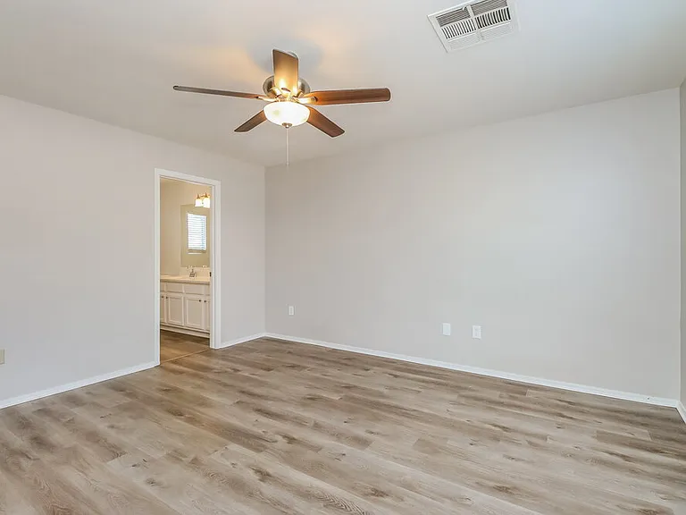 3926 W Fremont Rd — Photo 9