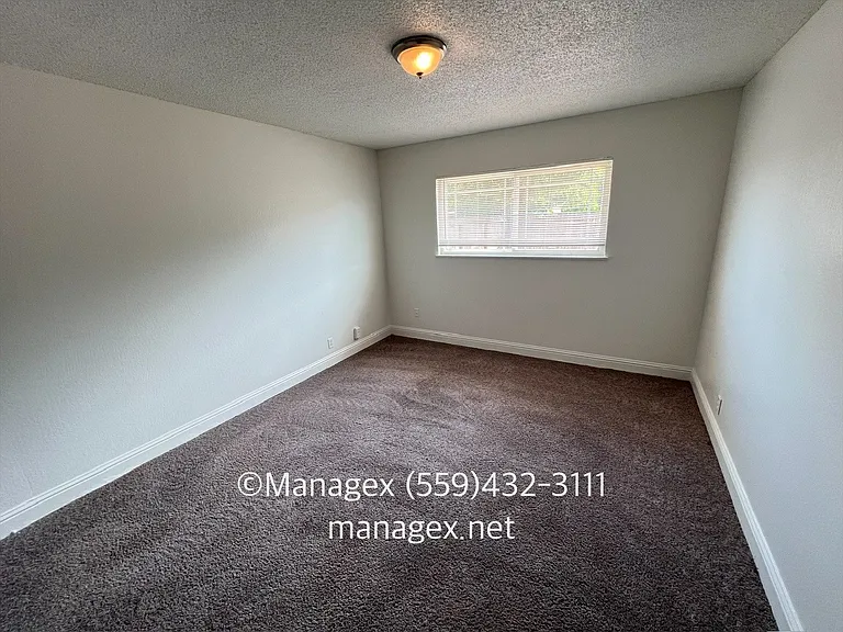 5208 N Angus St — Photo 10