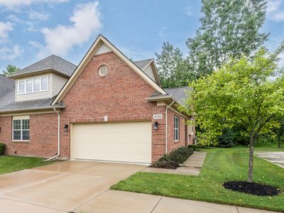 4246 Brookstone Dr, Canton, MI, 48188