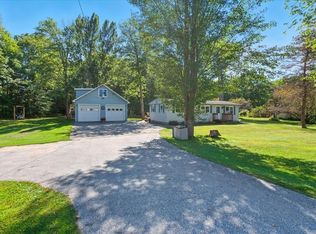 75 Ballard Rd, Milton, VT 05468