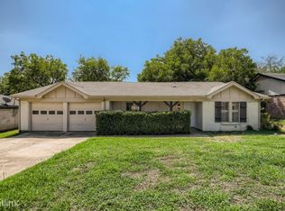 749 Toni Dr, Hurst, TX 76054