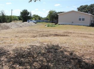 14438 Us Highway 281 N, Round Mountain, TX 78663