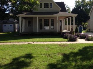 512 S 5th St, Hoopeston, IL 60942