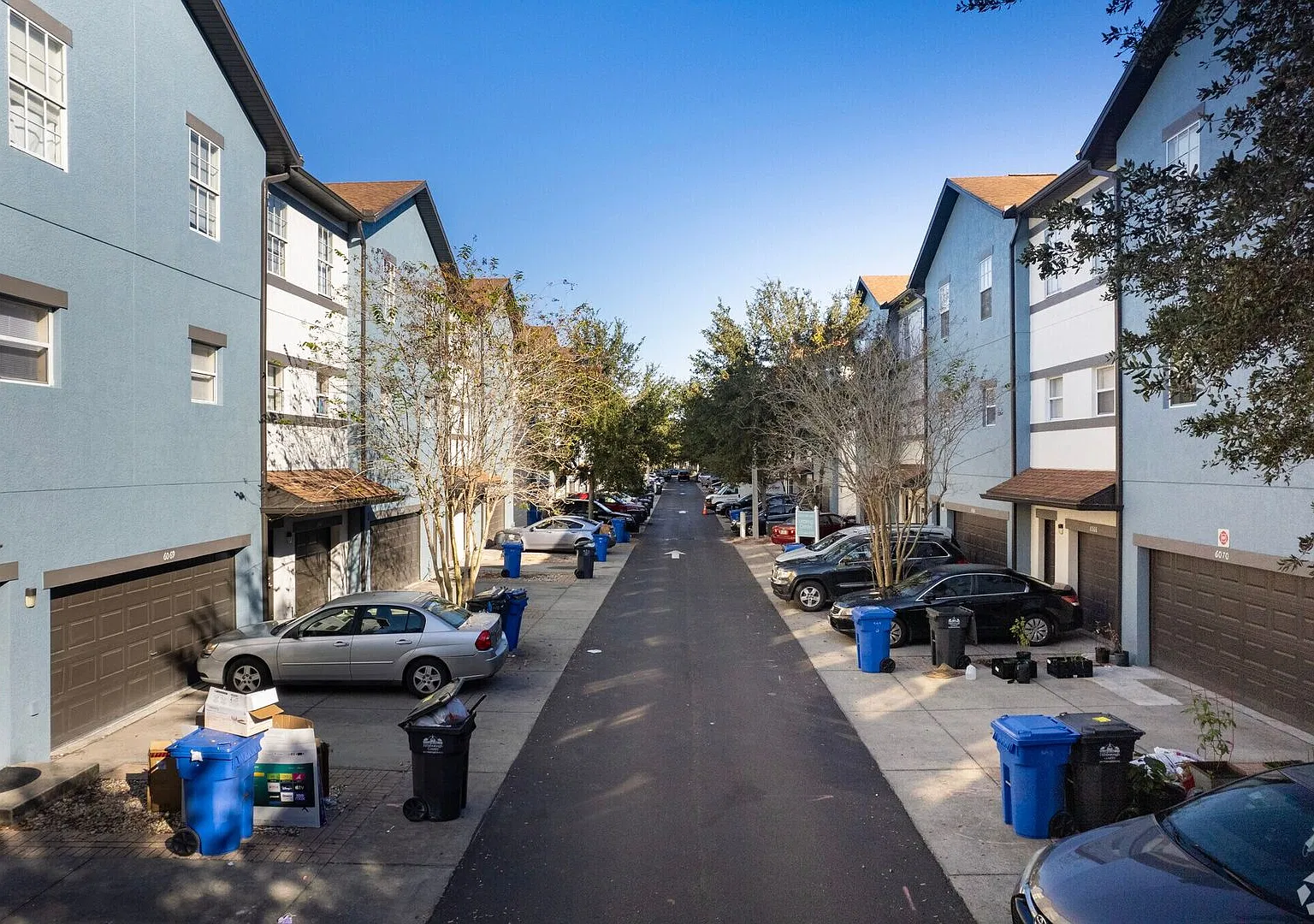 Town Park Villas — Photo 3